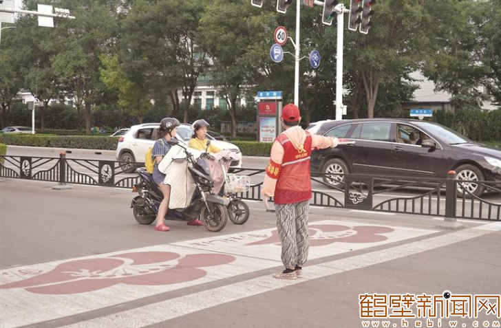 燃志愿服务星火 树文明出行新风——鹤壁文明交通劝导志愿服务综述