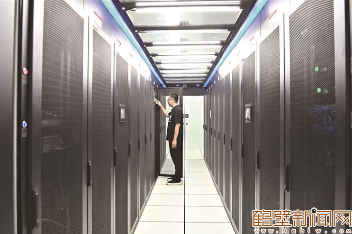 京东（中原）算力中心每秒可完成10亿亿次计算——“神算子”如何为发展添胜算