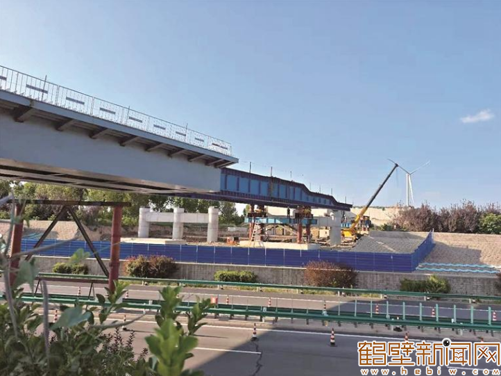 国道107京港线鹤壁境改线新建工程完成关键节点