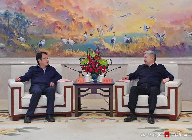 赵宏宇会见人民日报社河南分社社长王乐文一行